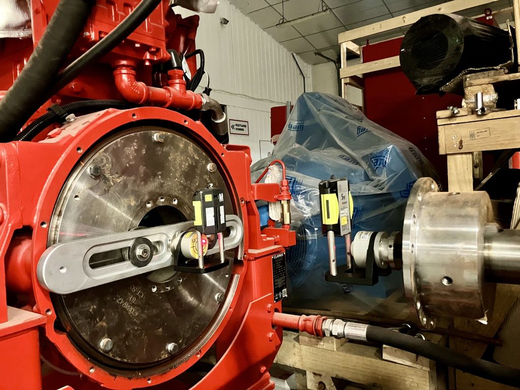 Alineamiento de motor de bomba contra incendio