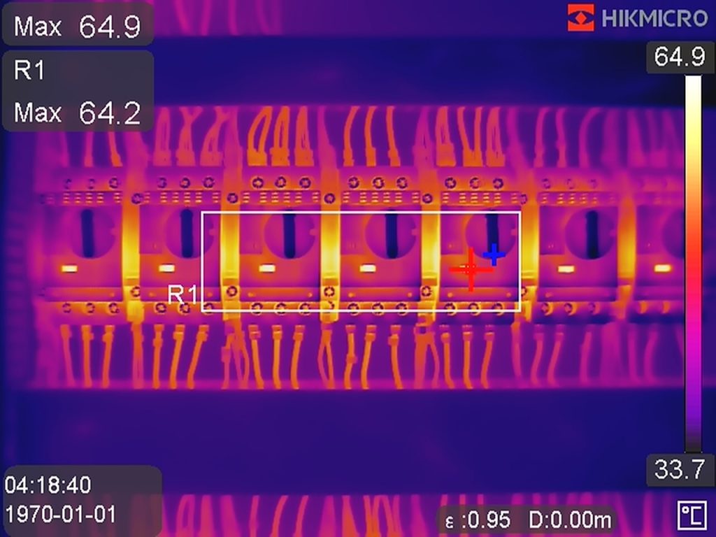 Imagen térmica de contactores eléctricos